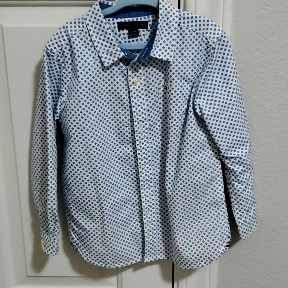 Tommy Hilfiger long sleeve botton down shirt